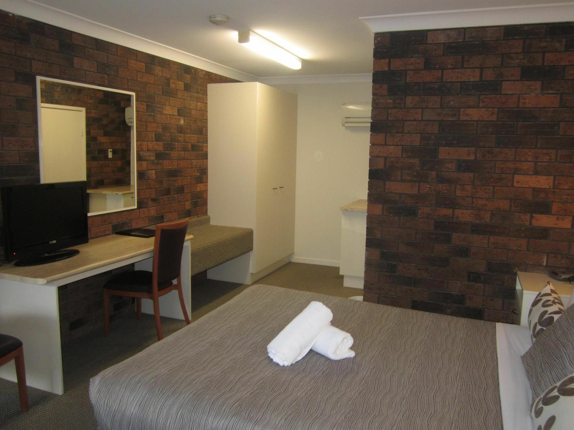 קופס הארבור Best Western Parkside Motor Inn מראה חיצוני תמונה